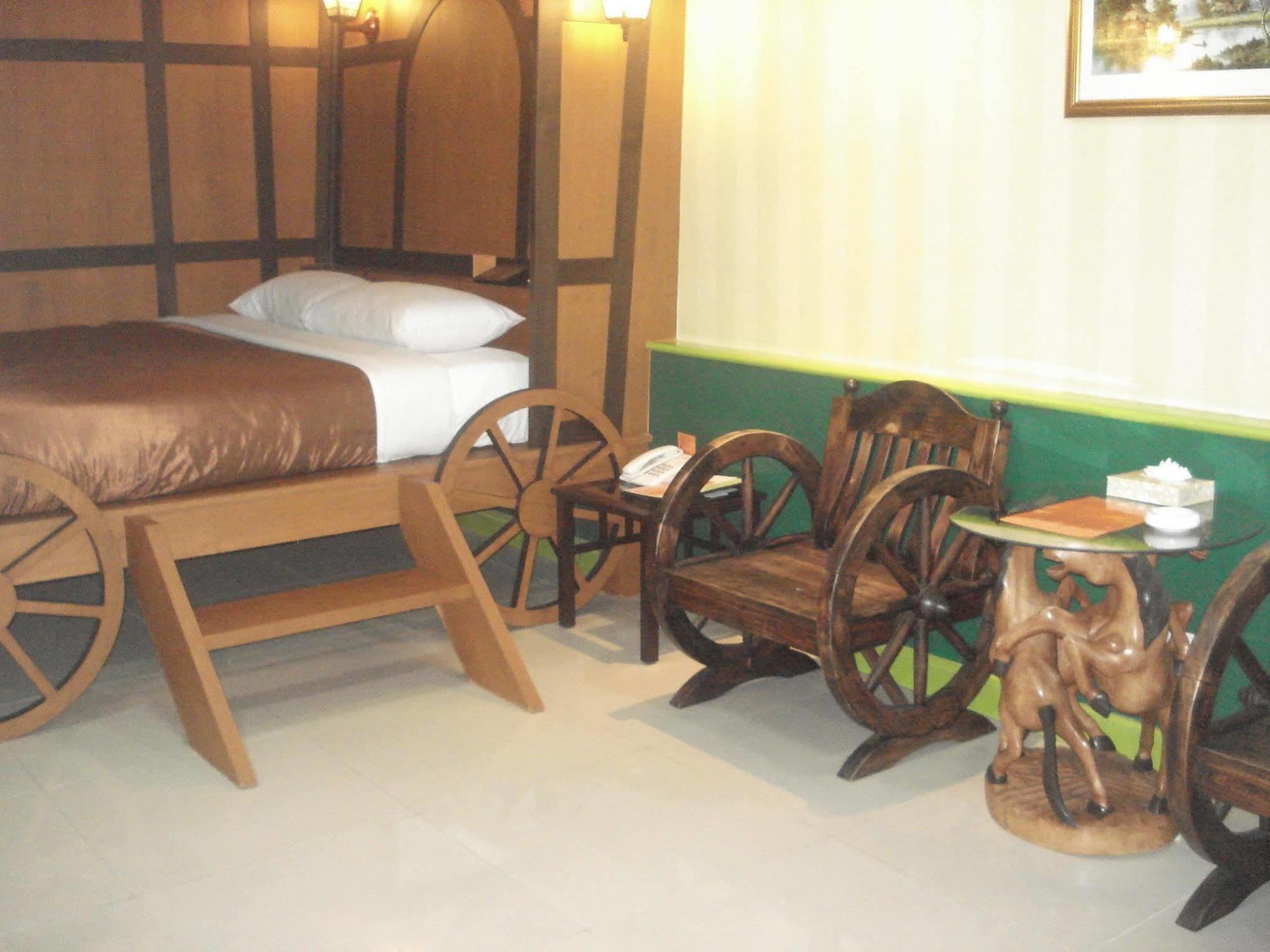 The Adventure Hotel Chiang Mai Exterior photo